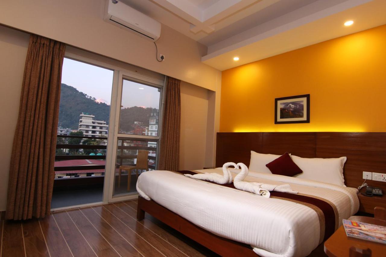 Hotel Balcony بوكْرا المظهر الخارجي الصورة